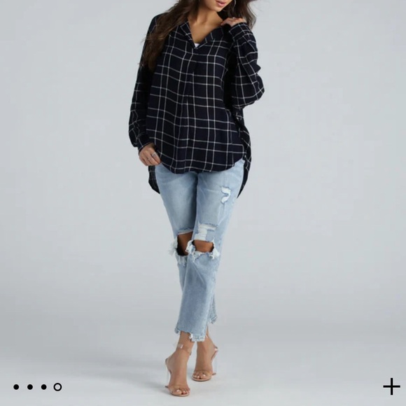 Windsor Plaid Oversized Navy Top - size Medium - New with Tag - Picture 4 of 4